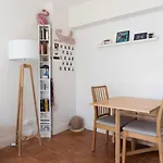 Bright Apt Close To The Cartier Foundation