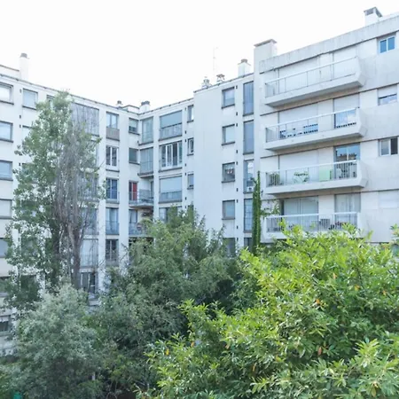 Bright Apt Close To The Cartier Foundation *